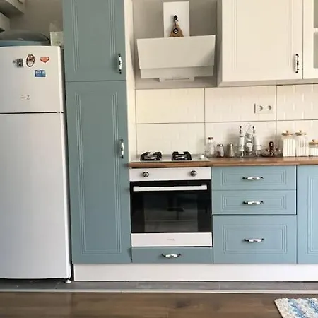 Apartment Mavi Panjurlu Ev